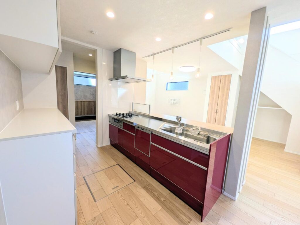 【愛西市】木の温もりに包まれる、中二階とロフトのある平屋
